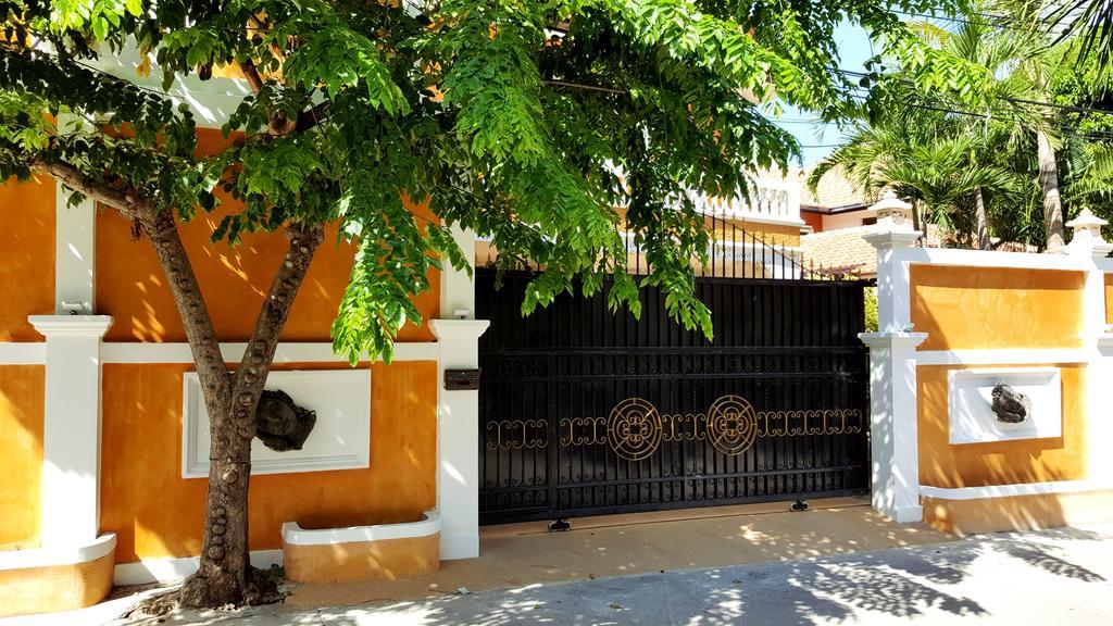 Hideland - The Luxury Tropical Villa Pattaya Luaran gambar