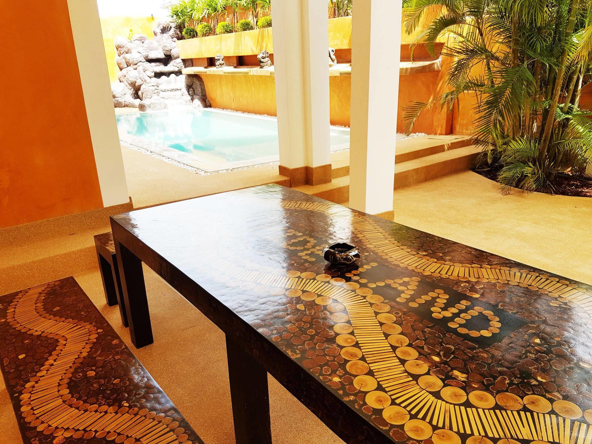 Hideland - The Luxury Tropical Villa Pattaya Luaran gambar