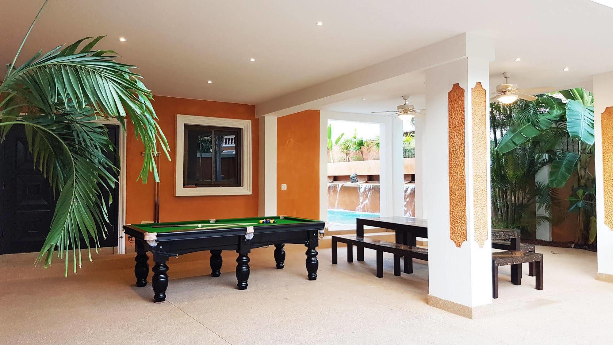 Hideland - The Luxury Tropical Villa Pattaya Luaran gambar