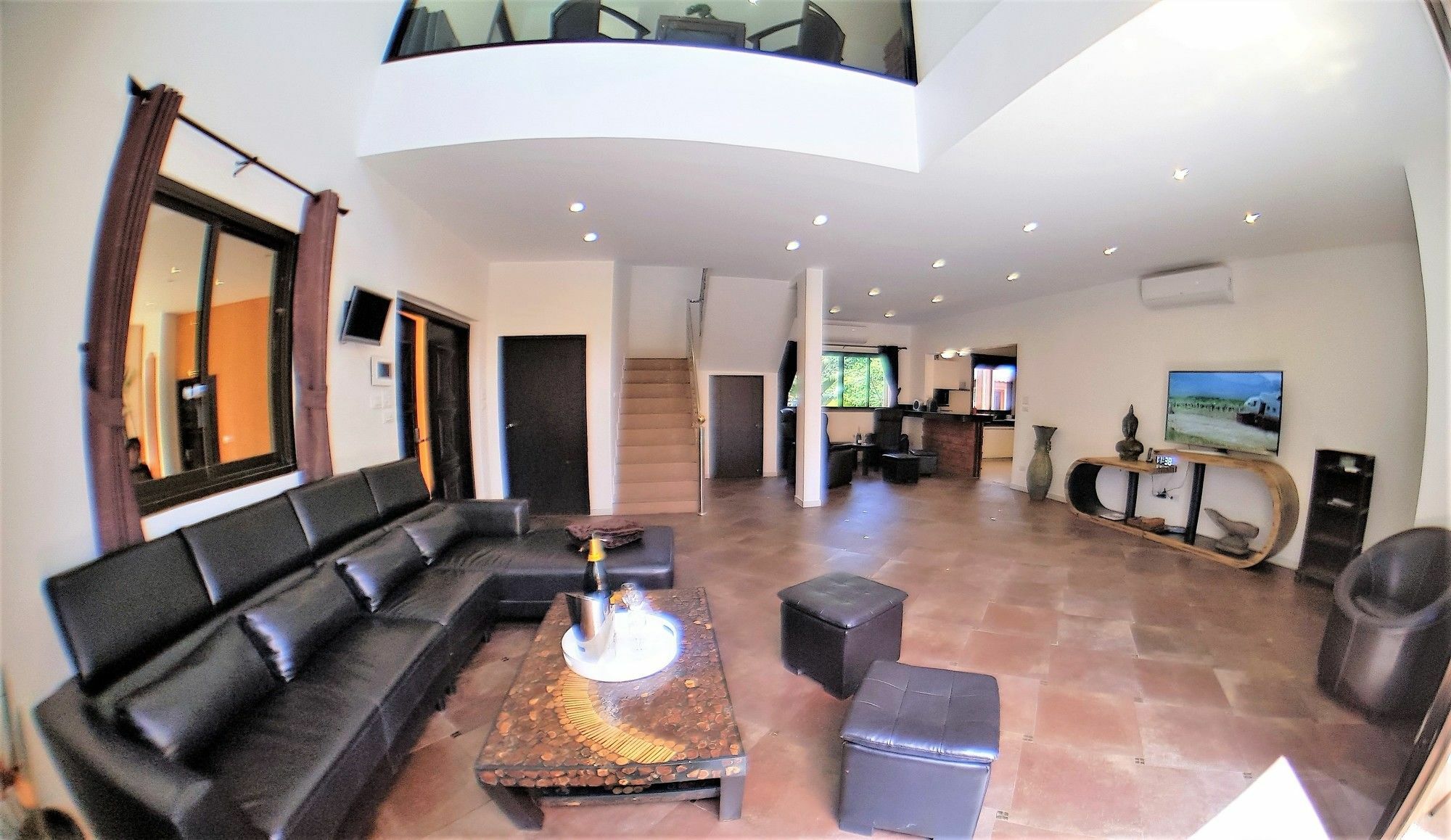 Hideland - The Luxury Tropical Villa Pattaya Luaran gambar